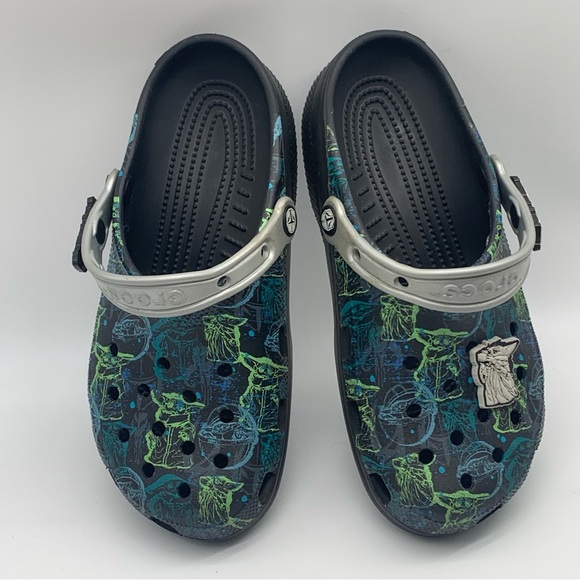 StarWars CROCS Black, Green & Blue ( Women’s 9 / Men’s 7 ) - Picture 1 of 13